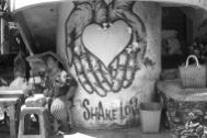Share Love Street Art - Pasar Ubud - Bali Street Photographer